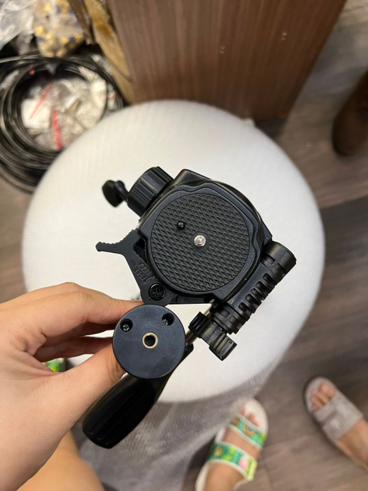 Chân máy ảnh, cố định thiết bị quay phim TRIPOD NEEPHO 8850