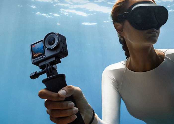 Camera DJI Osmo Action 6 - Adventure Combo