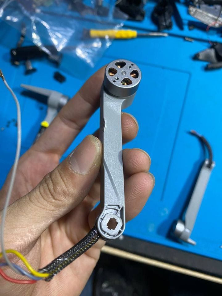 Trục mô tơ flycam Faith Mini