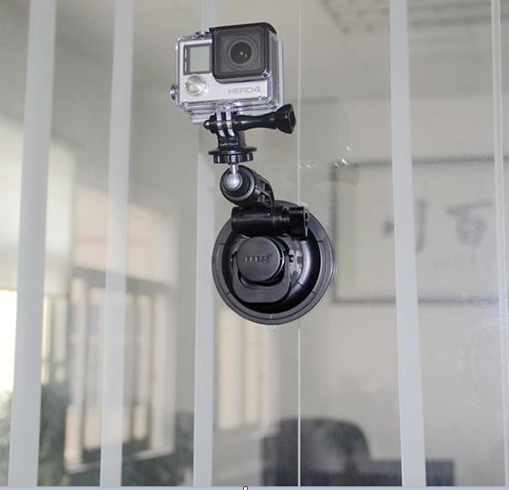 Đế hít kính xe hơi gắn camera hành trình